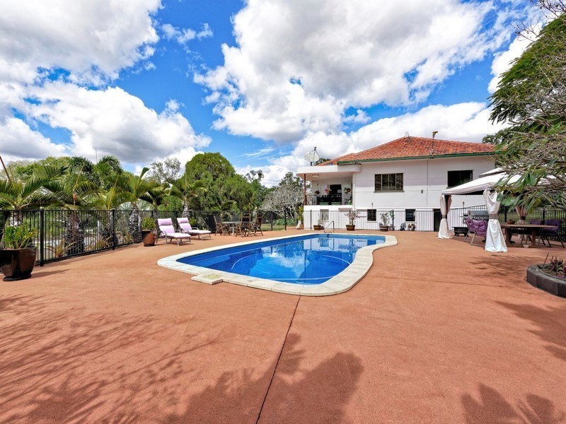 88 Framptons Road, Childers QLD 4660