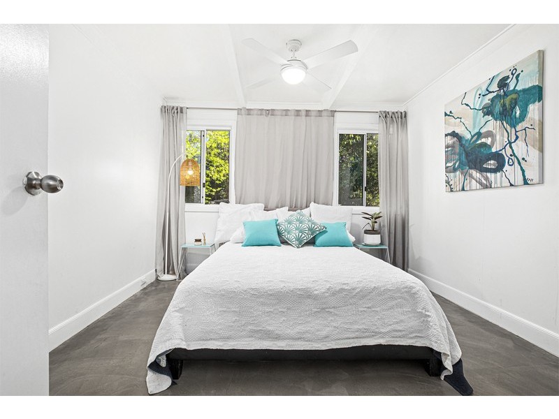 House 2/3 North Bonville Road, Bonville NSW 2441