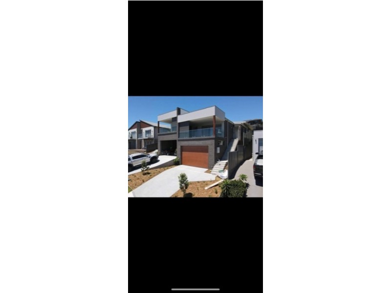 159A SHEARWATER DR, Lake Heights NSW 2502