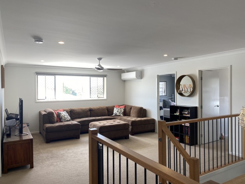 61 Ellenborough Avenue, Ormeau Hills QLD 4208