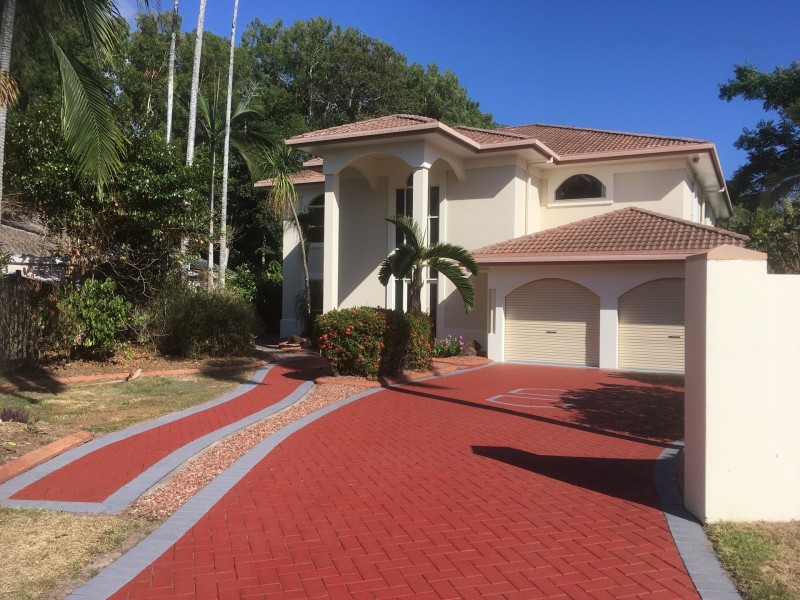9 Whitehaven Court, Clifton Beach QLD 4879