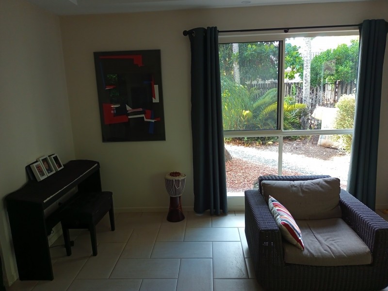 9 Whitehaven Court, Clifton Beach QLD 4879