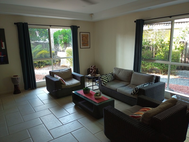 9 Whitehaven Court, Clifton Beach QLD 4879