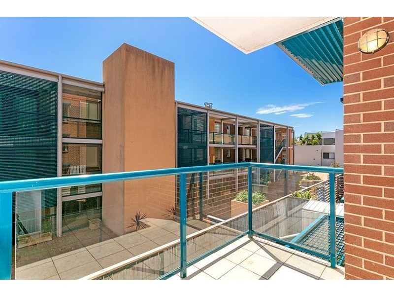 60/1-3 Delmar Parade, Dee Why NSW 2099