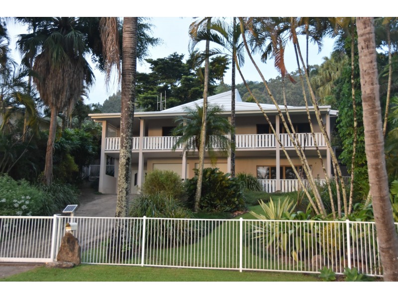 3 Bellbird St, Bayview Heights QLD 4868