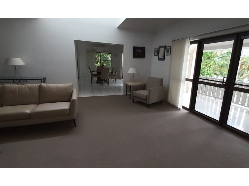 3 Bellbird St, Bayview Heights QLD 4868