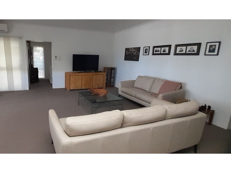 3 Bellbird St, Bayview Heights QLD 4868