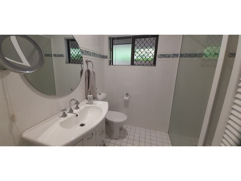 3 Bellbird St, Bayview Heights QLD 4868