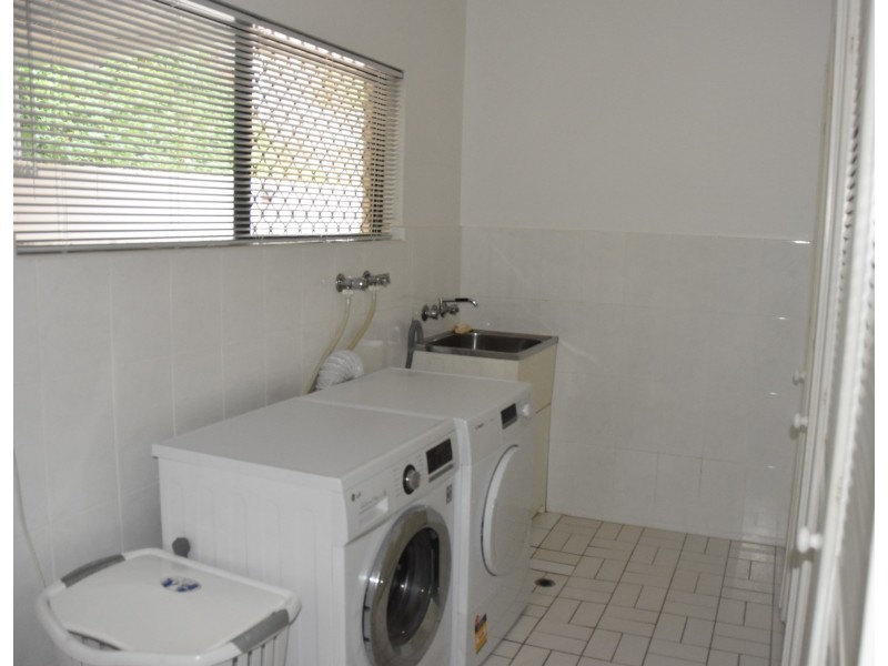 3 Bellbird St, Bayview Heights QLD 4868