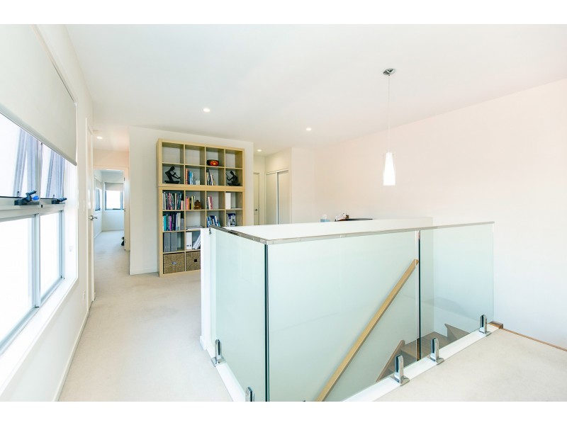 1/2248 Gold Coast Highway, Mermaid Beach QLD 4218