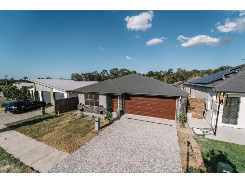 322 Waller Road, Park Ridge QLD 4125