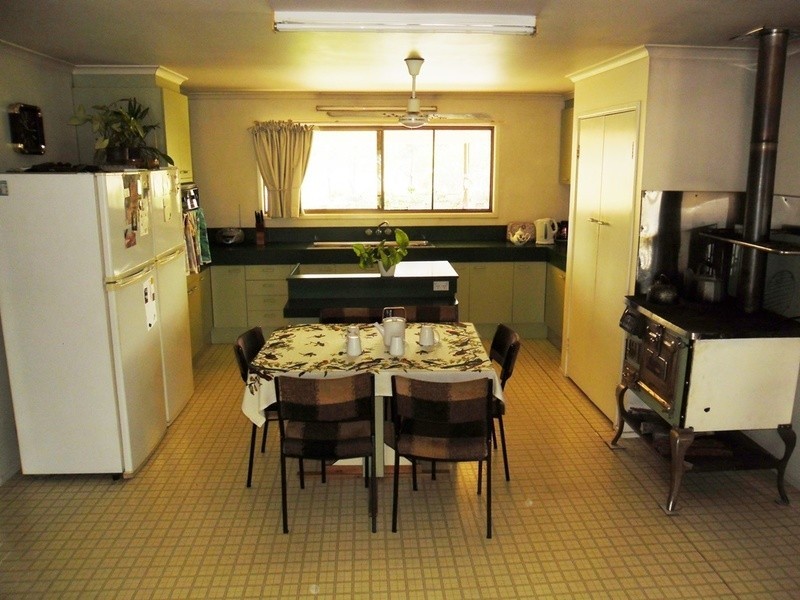 299 Drinan Rd, Drinan QLD 4671