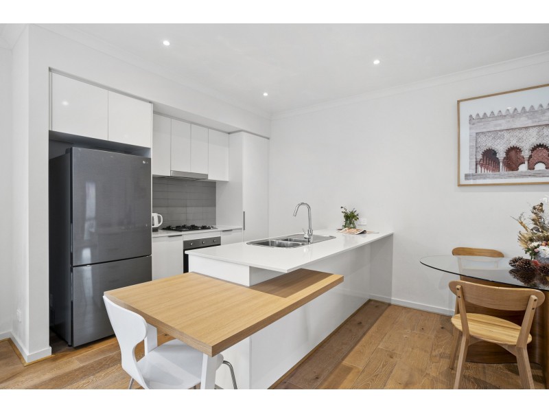 3/72 Nepean Hwy, Mentone VIC 3194