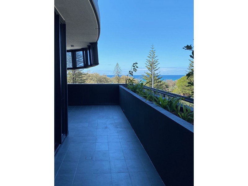 302/185 Old Burleigh Road, Broadbeach QLD 4218