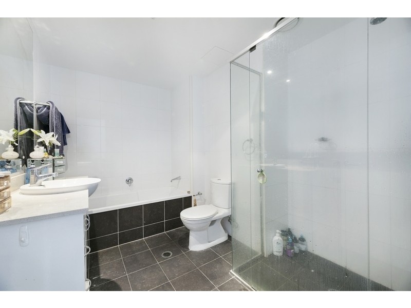 1507/1 Como Crescent, Southport QLD 4215
