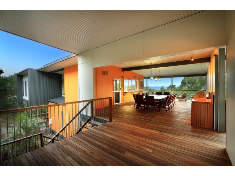8 Eliza Avenue, Fraser Island QLD 4581