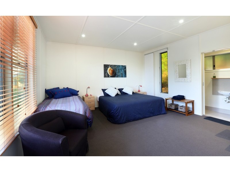 8 Eliza Avenue, Fraser Island QLD 4581