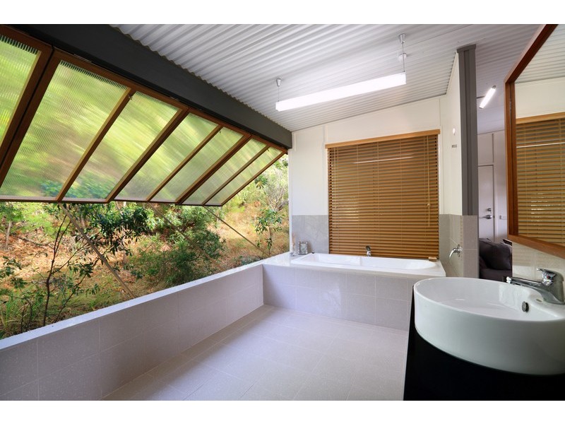 8 Eliza Avenue, Fraser Island QLD 4581