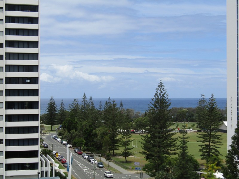 807/32 Surf Parade, Broadbeach QLD 4218