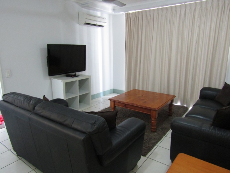 807/32 Surf Parade, Broadbeach QLD 4218