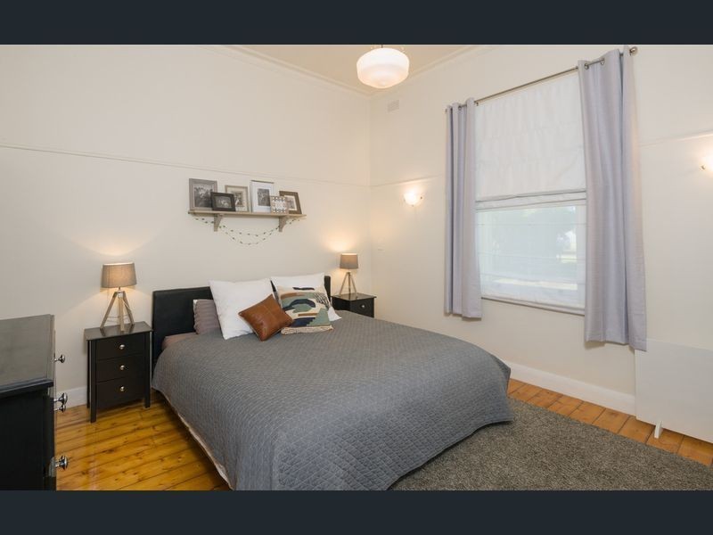 49 Burke Street, Mortlake VIC 3272