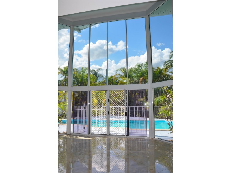 20 Woolner Place, Mount Ommaney QLD 4074