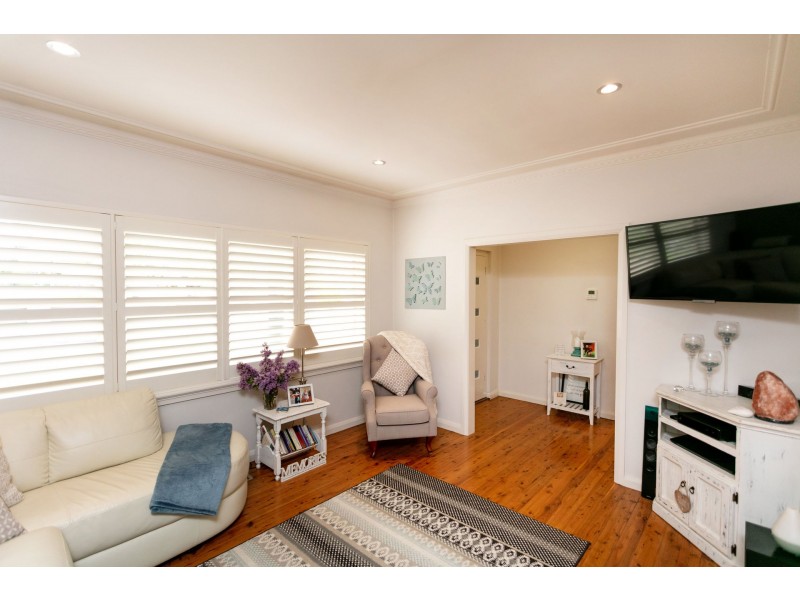 106 Coronation Drive, Orange NSW 2800