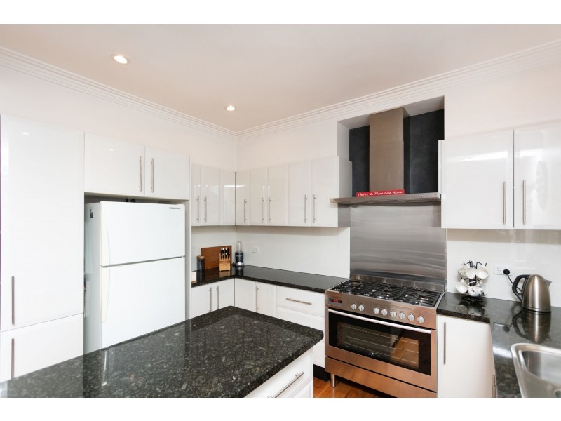 106 Coronation Drive, Orange NSW 2800