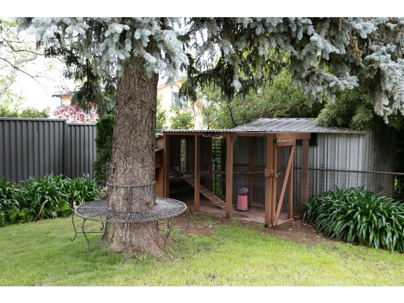 106 Coronation Drive, Orange NSW 2800