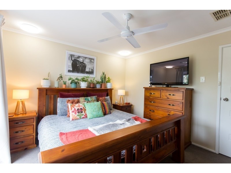 19 Chuculba Crescent, Giralang ACT 2617