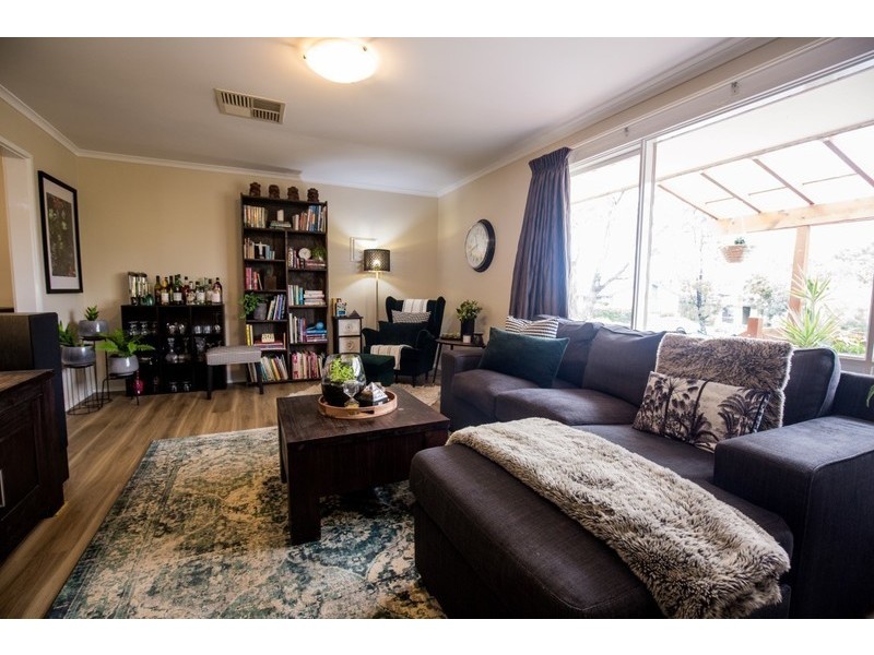 19 Chuculba Crescent, Giralang ACT 2617