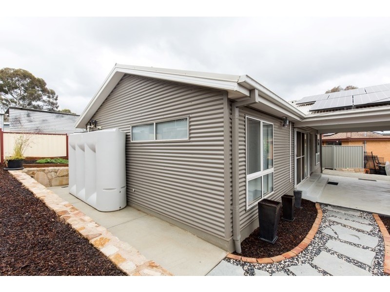 19 Chuculba Crescent, Giralang ACT 2617