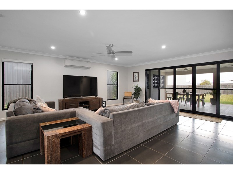63 Hoffman Drive, Marian QLD 4753