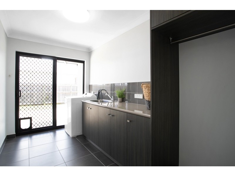 63 Hoffman Drive, Marian QLD 4753