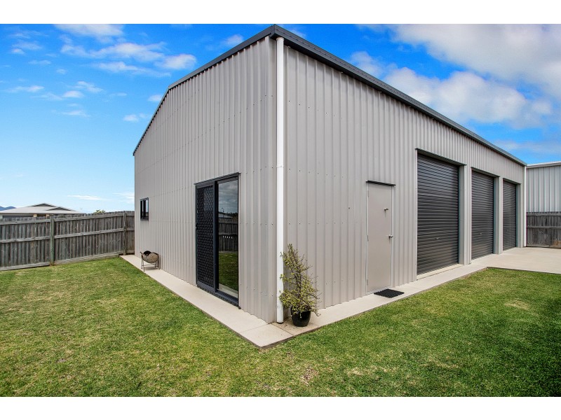 63 Hoffman Drive, Marian QLD 4753