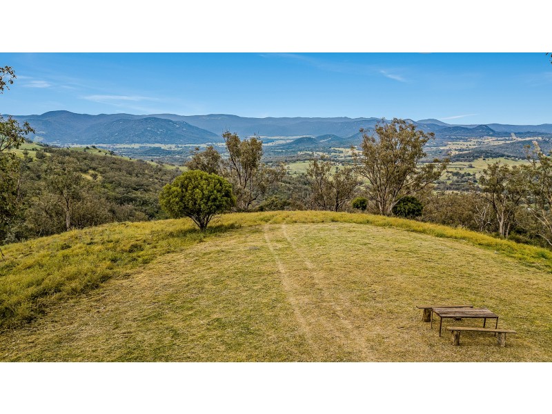 583 Tintinhull Road, Tamworth NSW 2340