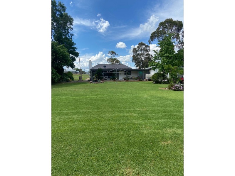 75 – 77 Belmore Street, Woodstock NSW 2793