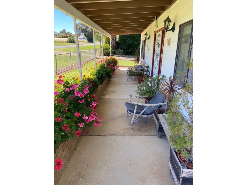 75 – 77 Belmore Street, Woodstock NSW 2793