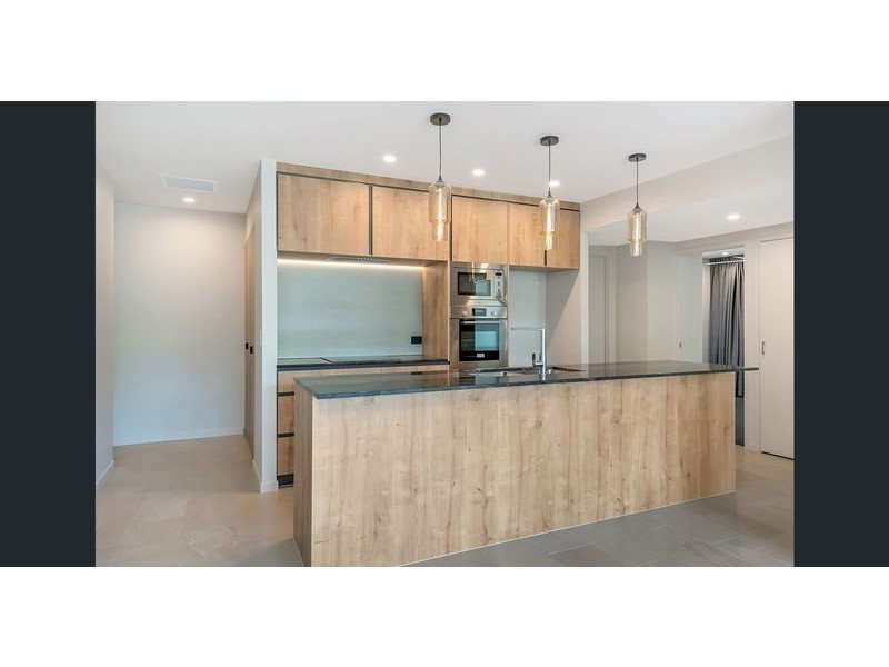 12/15 Roseglen Street, Greenslopes QLD 4120