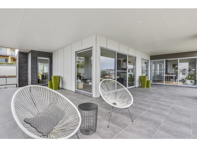 28 The Crest, Merimbula NSW 2548