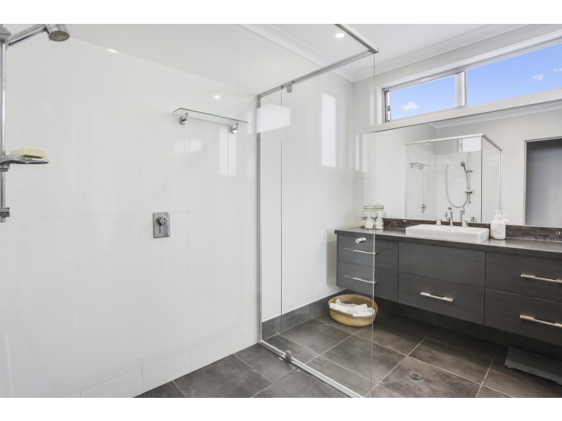 28 The Crest, Merimbula NSW 2548