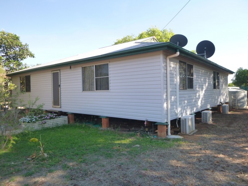 3 King St, Chillagoe QLD 4871