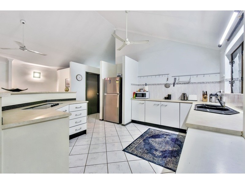 60 Dichondra Road, Howard Springs NT 0835