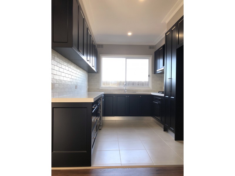 81 Maddox Road, Newport VIC 3015