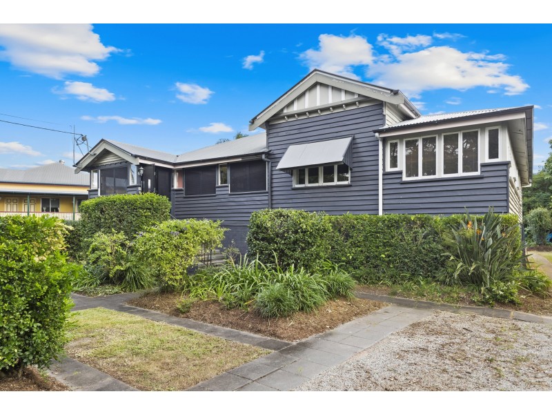 54 Kent Road, Wooloowin QLD 4030