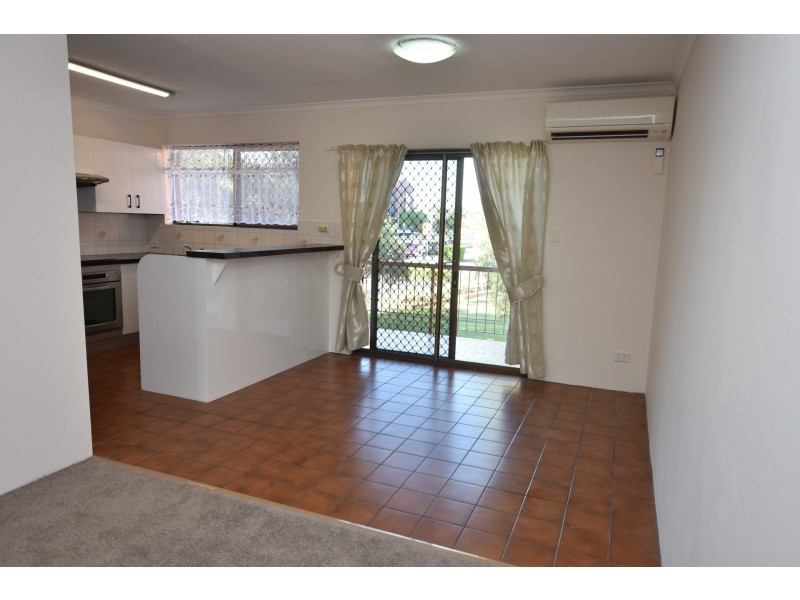 1/28 Lake St, Yeronga QLD 4104