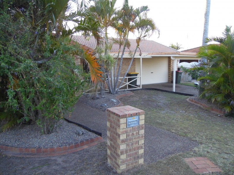 100 Murphy Street, Point Vernon QLD 4655
