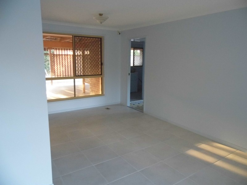 100 Murphy Street, Point Vernon QLD 4655