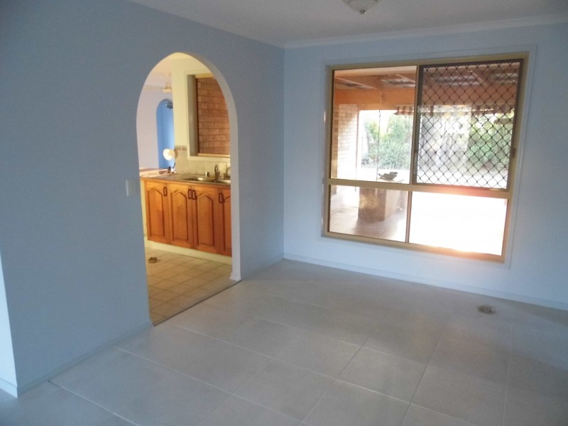 100 Murphy Street, Point Vernon QLD 4655