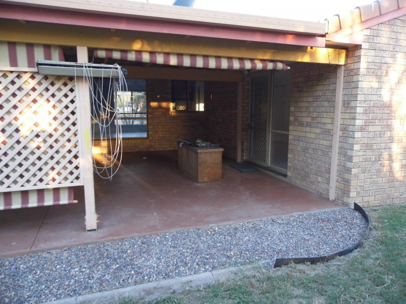 100 Murphy Street, Point Vernon QLD 4655